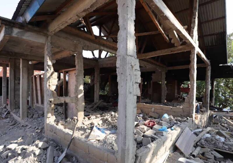 Gempa M7,7 Flores - BNPB Ungkap 2.382 Rumah Masuk Kategori Rusak Berat - EPOCHSTREAM