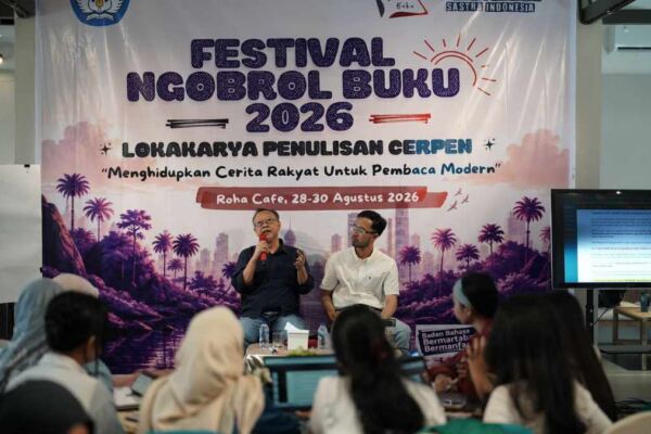 Ketika Cerita Lama Mencari Pembaca Baru - EPOCHSTREAM